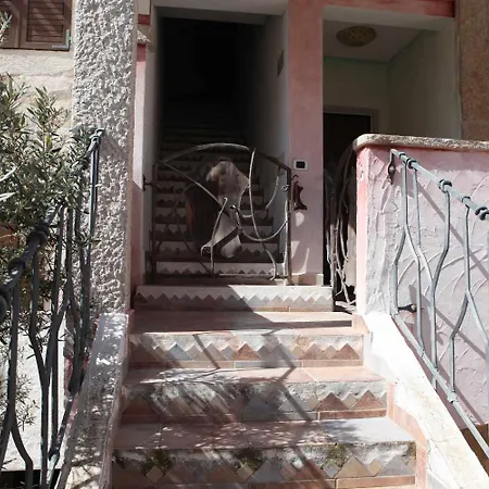 Lejlighed Residenza Barrettini A14 *